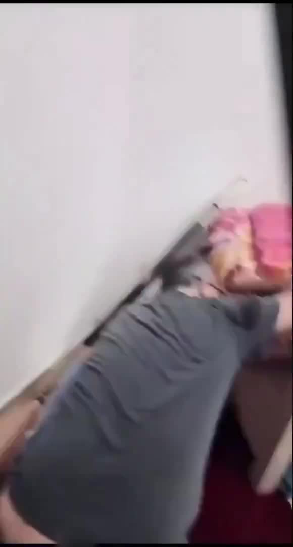 YtYEoz.mp4